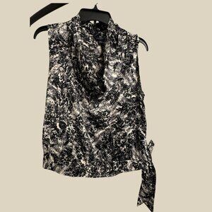 Banana Republic Printed Blouse – Size M